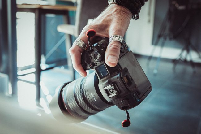 serge Nied studio chlorophylle photographe autoportrait tuto guide Comment réussir un autoportrait professionnel en lumière naturelle